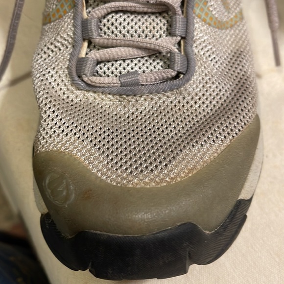 Merrill Helium Ventilator Taupe Performance Footwear. - Picture 6 of 12